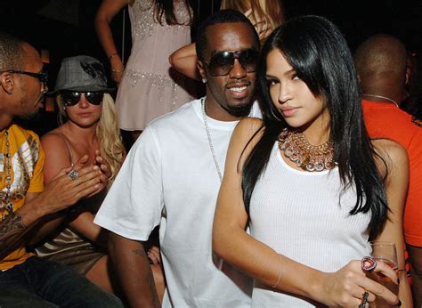 cassie freak off photos|Photographer exposes what she saw at 30 Diddy parties,。